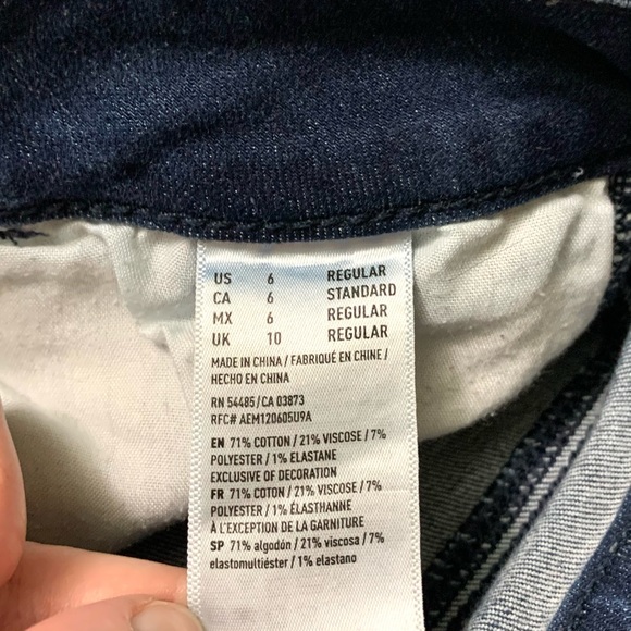 American Eagle Dark Wash Skinny Jeans - Picture 5 of 5